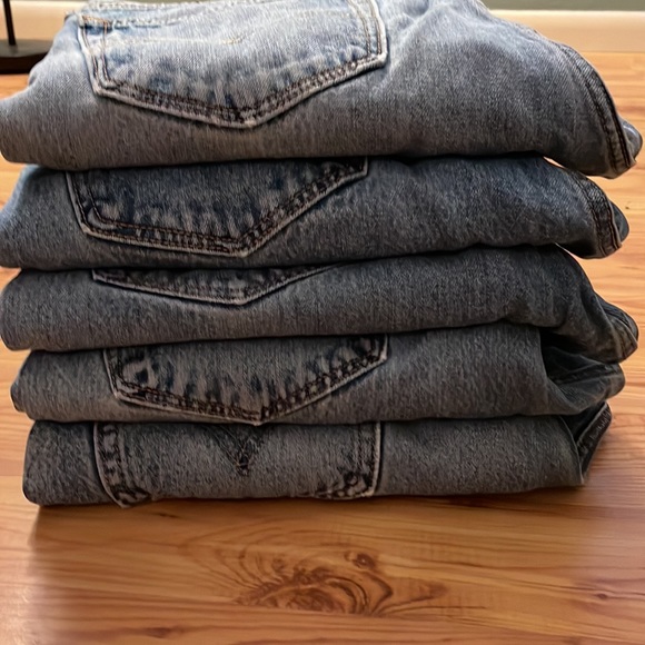 not for sale - wont let me delete - Picture 5 of 5